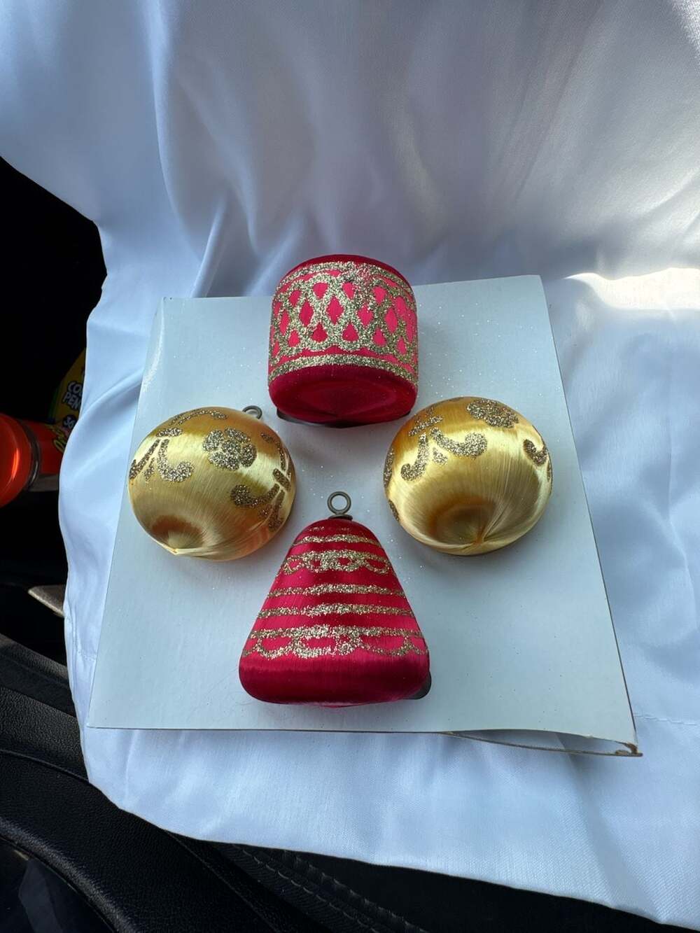 Vintage Pyramid Brand Satin and Glitter Christmas Ornaments Set (Red and Gold)